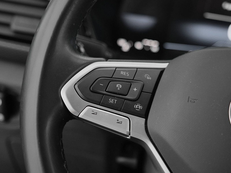 Volkswagen T-Cross usata a Prato (10)