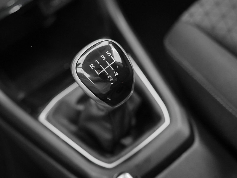 Volkswagen T-Cross usata a Prato (17)