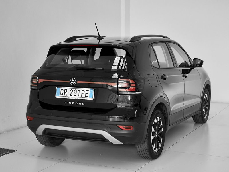 Volkswagen T-Cross usata a Prato (8)