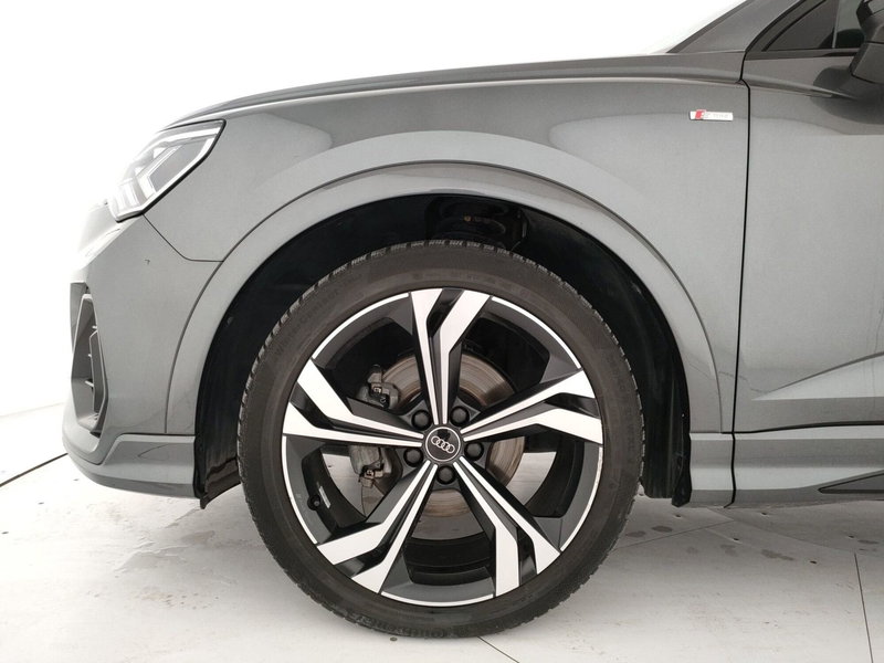 Audi Q3 Sportback usata a Napoli (5)