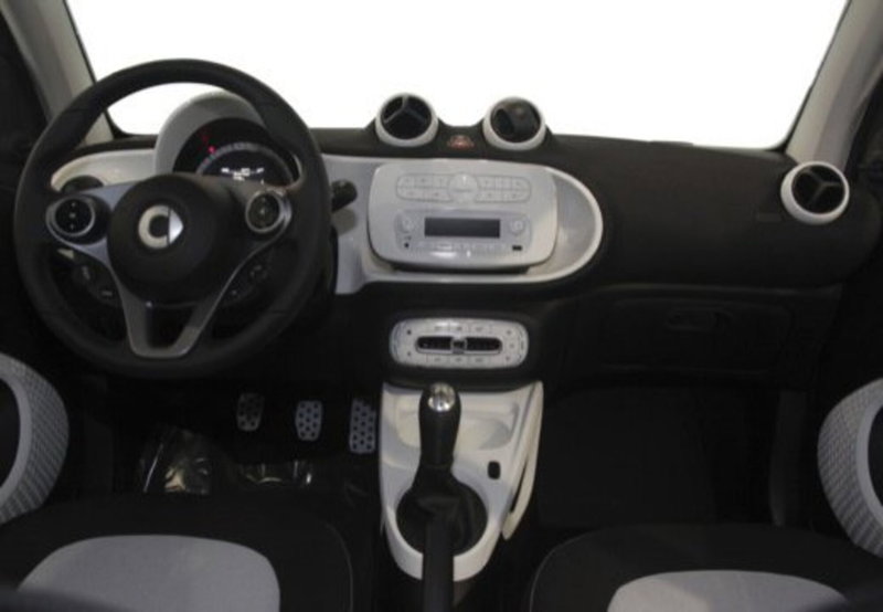 smart Fortwo usata a Palermo (18)