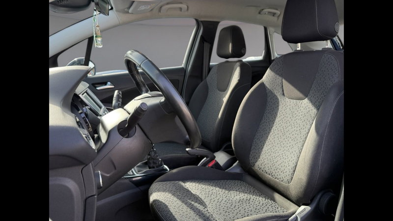 Opel Crossland usata a Palermo (10)