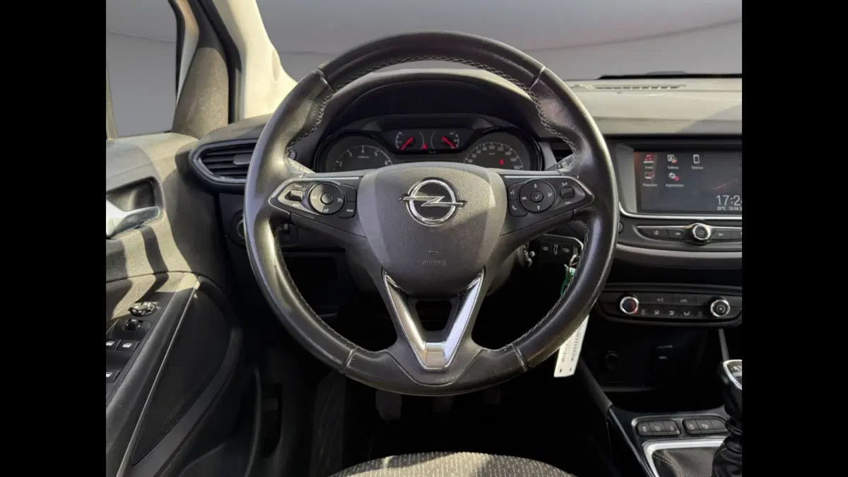 Opel Crossland usata a Palermo (8)
