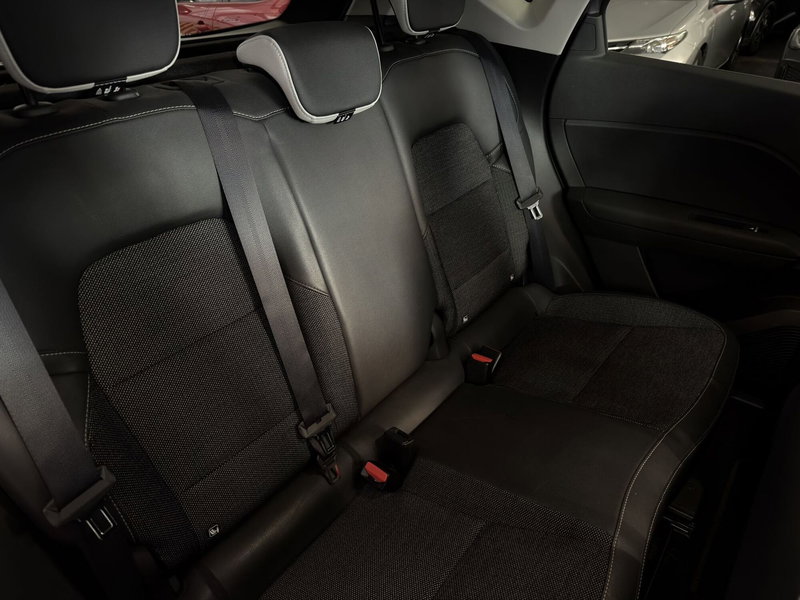 Renault Captur usata a Milano (18)