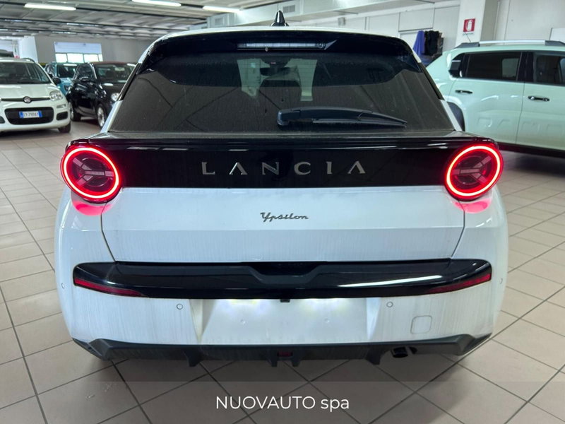 Lancia Ypsilon nuova a Arezzo (13)