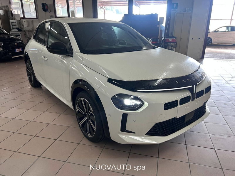 Lancia Ypsilon nuova a Arezzo (3)