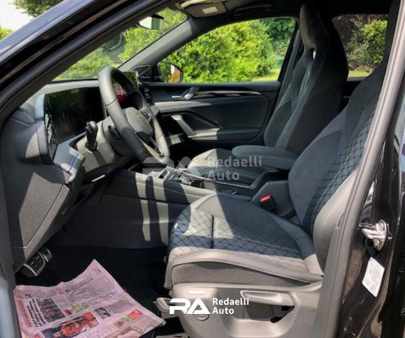 Volkswagen Tiguan nuova a Lecco (4)