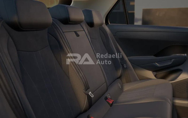 Volkswagen T-Roc nuova a Lecco (6)