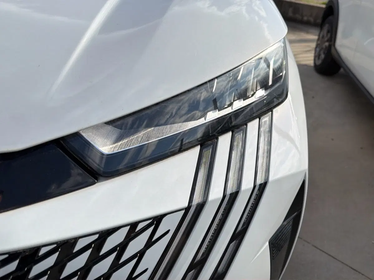 Peugeot 3008 nuova a Frosinone (9)