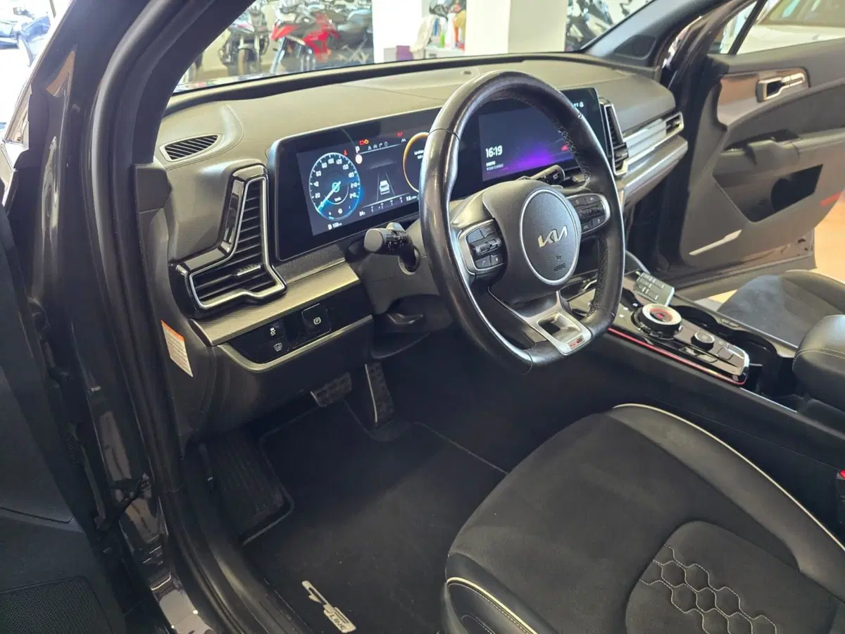 Kia Sportage usata a Rimini (9)