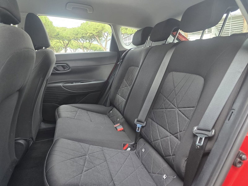 Hyundai Bayon usata a Massa-Carrara (13)