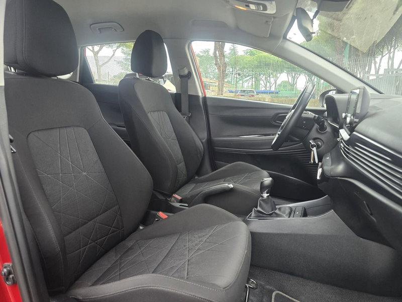 Hyundai Bayon usata a Massa-Carrara (5)