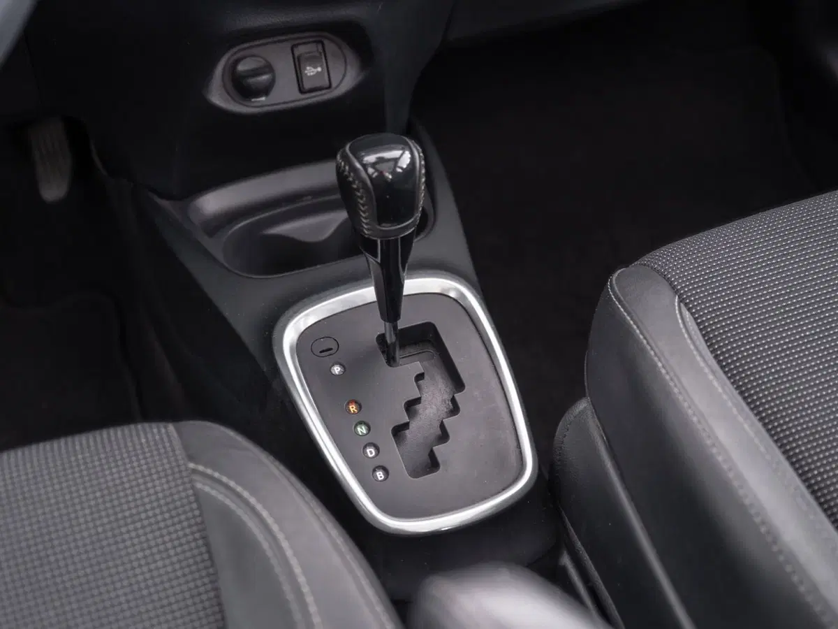 Toyota Yaris usata a Foggia (18)
