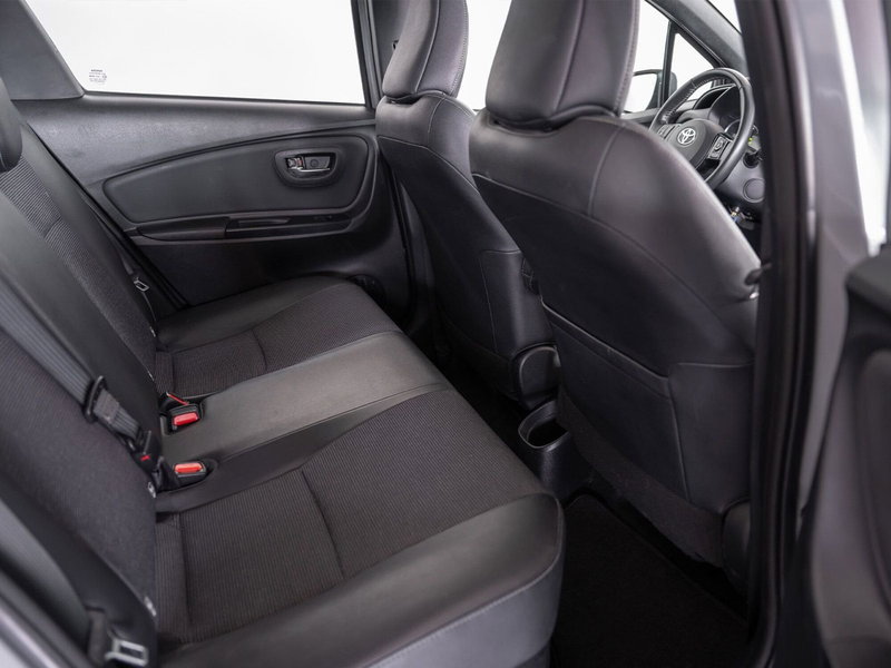 Toyota Yaris usata a Foggia (8)