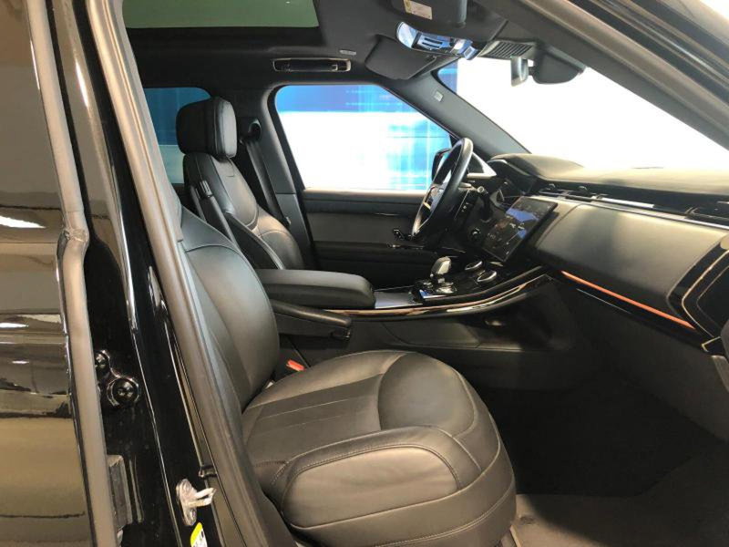 Land Rover Range Rover Sport usata a Venezia (8)