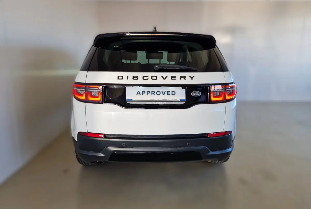 Land Rover Discovery Sport usata a Modena (2)