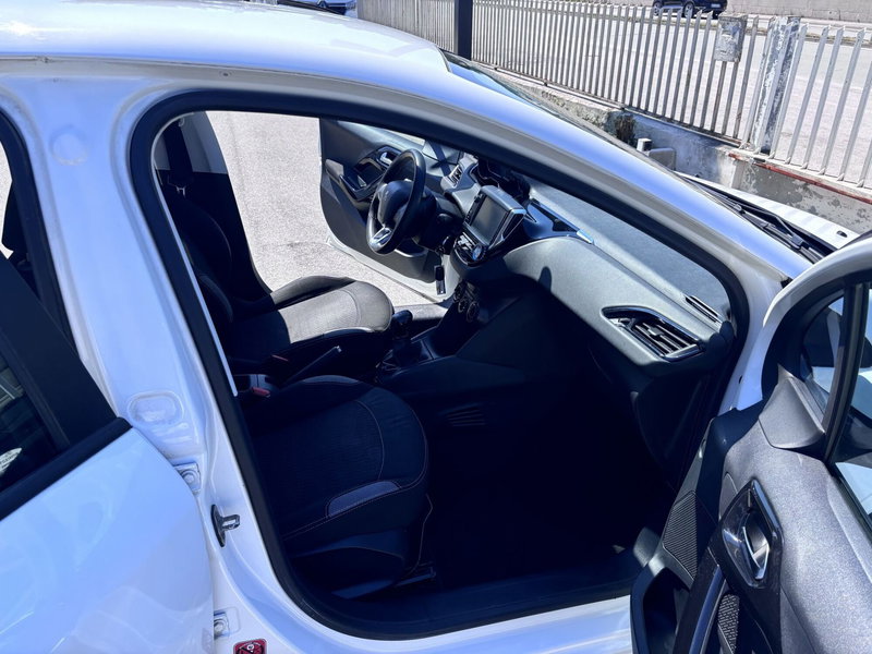 Peugeot 208 usata a Ancona (13)