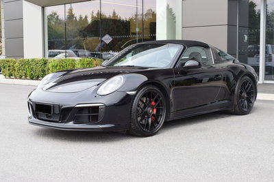 Porsche 911 Coup&eacute; 3.0 Carrera 4 GTS del 2018 usata a Cuneo