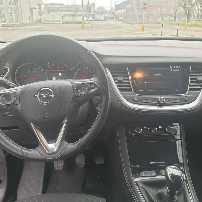 Opel Grandland X usata a Padova (11)
