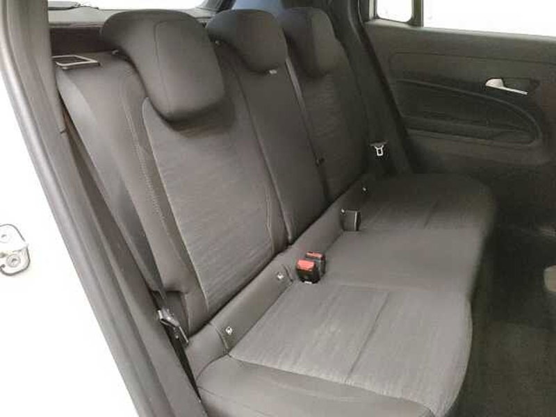 Jeep Avenger usata a Teramo (14)