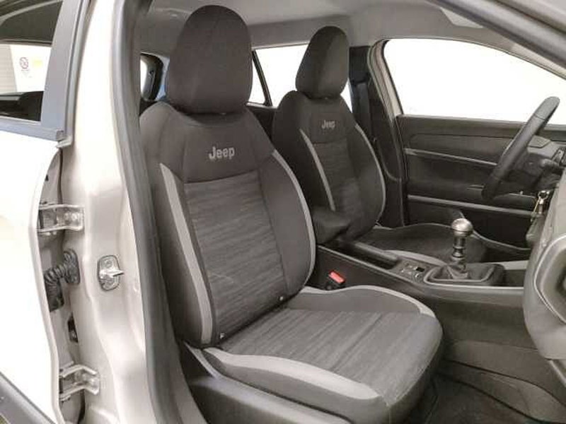 Jeep Avenger usata a Teramo (15)