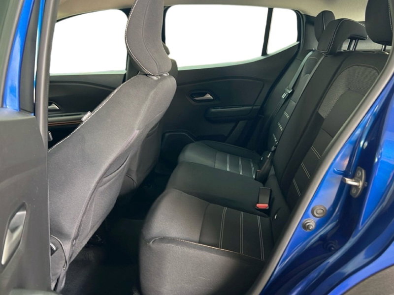 Dacia Sandero usata a Roma (11)