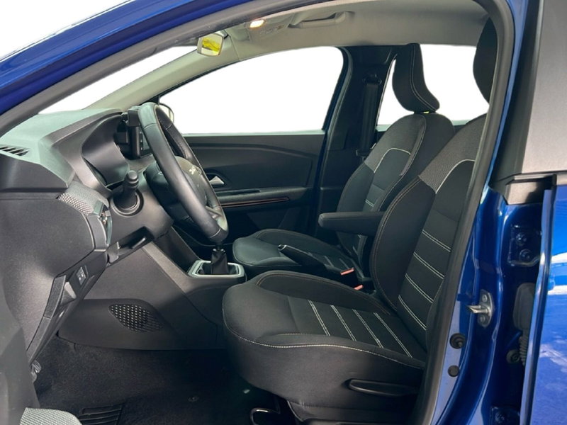 Dacia Sandero usata a Roma (14)