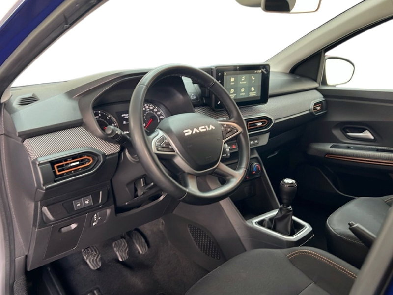 Dacia Sandero usata a Roma (15)