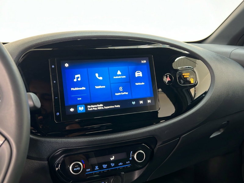 Toyota Aygo X usata a Roma (17)