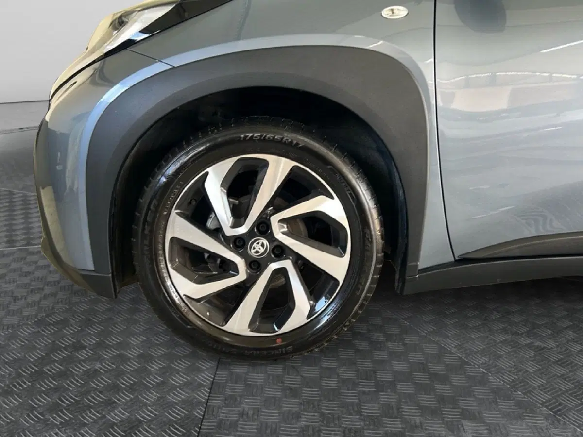 Toyota Aygo X usata a Roma (9)