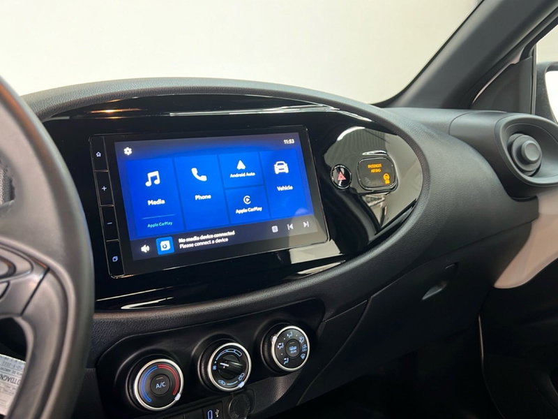 Toyota Aygo X usata a Roma (18)