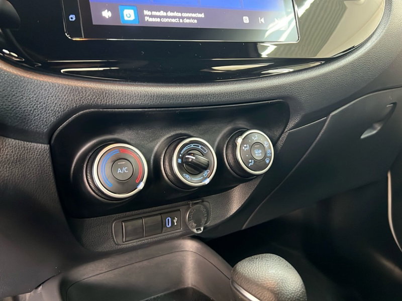 Toyota Aygo X usata a Roma (19)