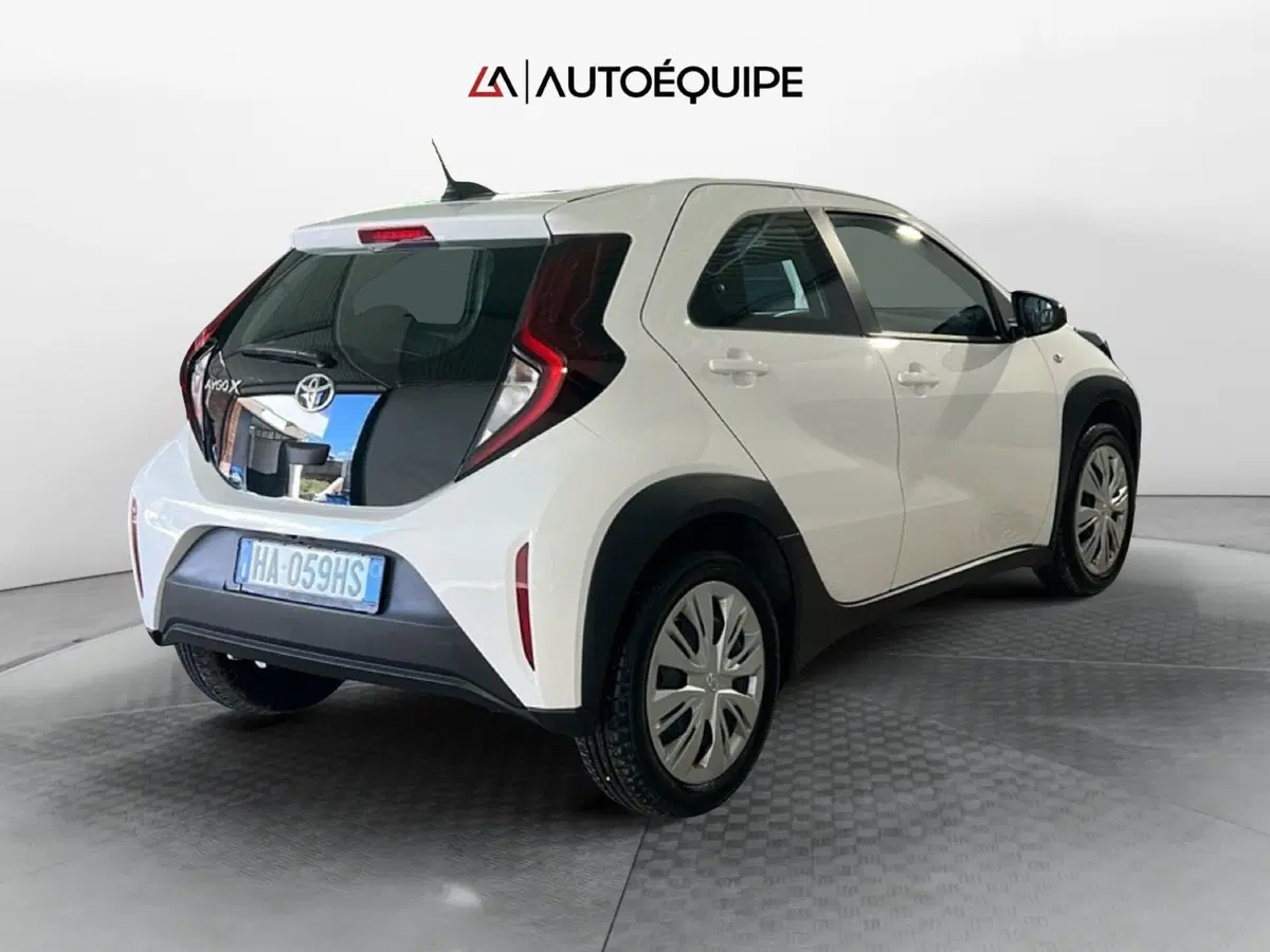 Toyota Aygo X usata a Roma (5)