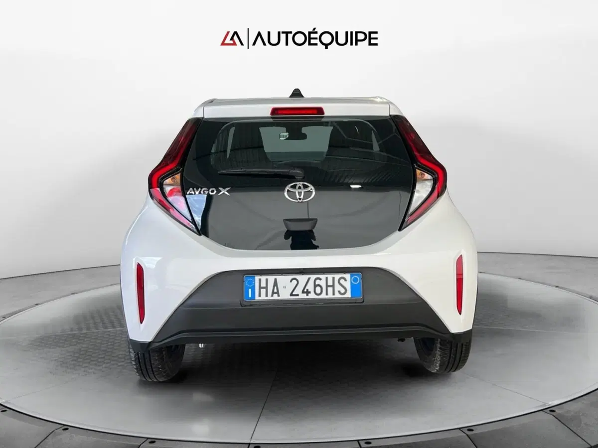 Toyota Aygo X usata a Roma (4)