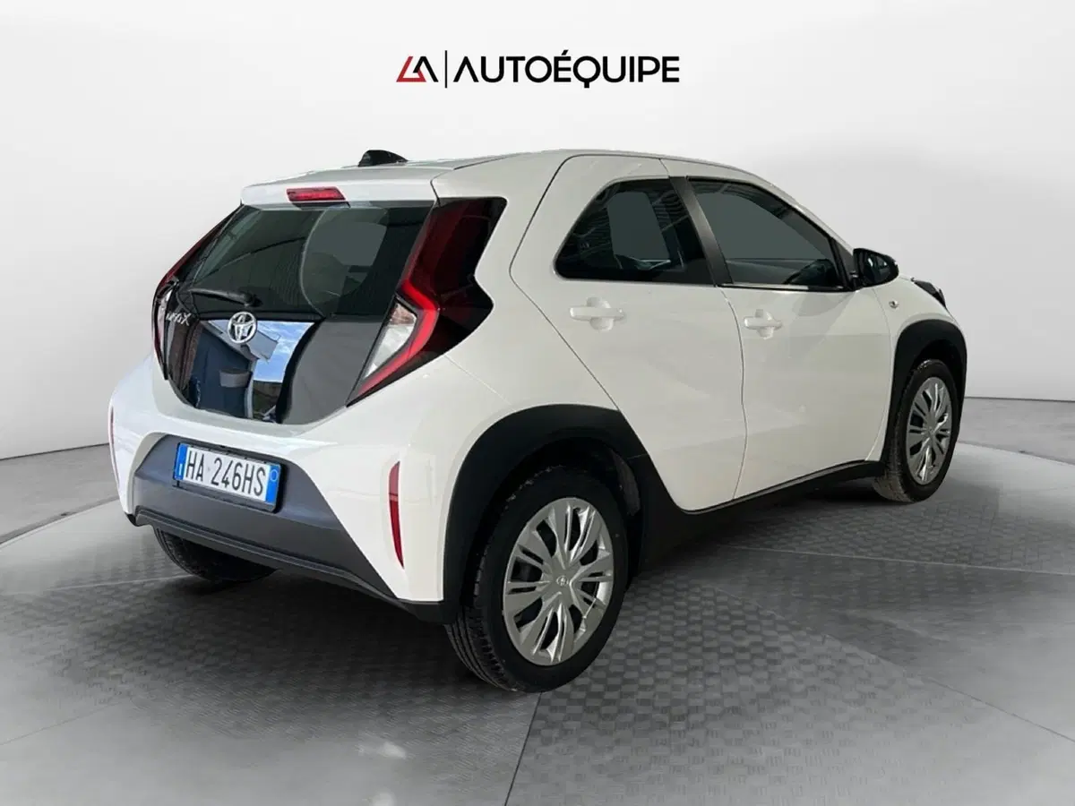 Toyota Aygo X usata a Roma (5)