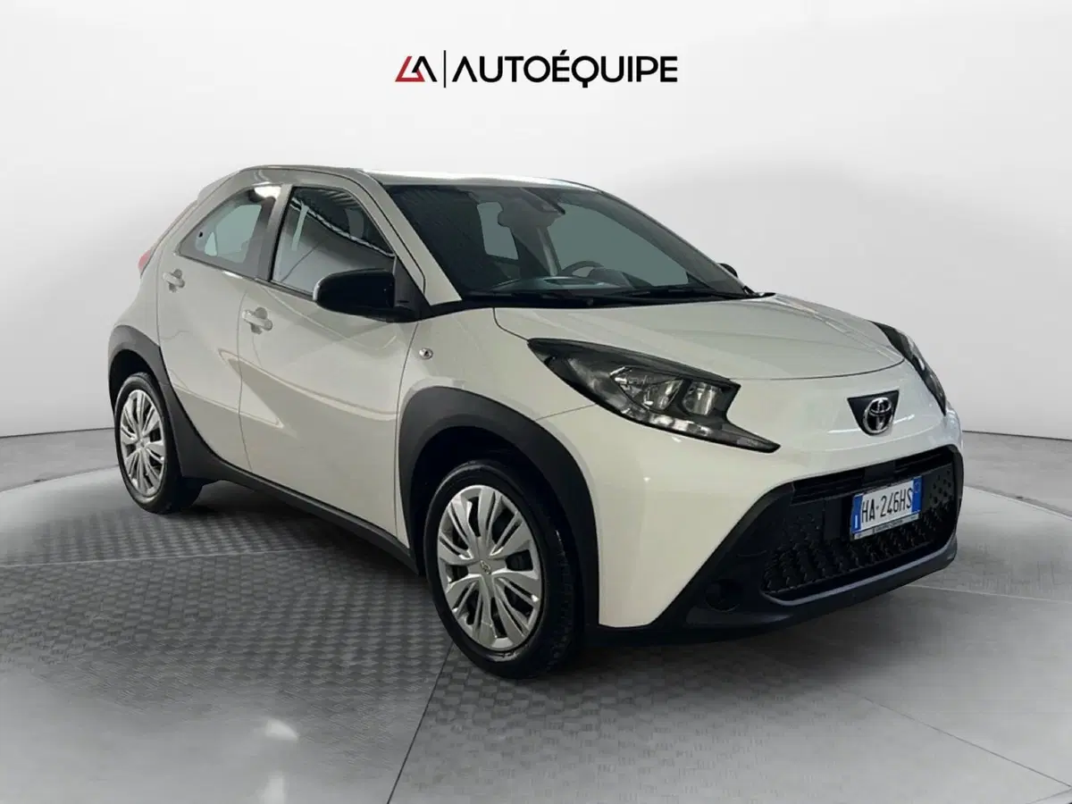 Toyota Aygo X usata a Roma (7)