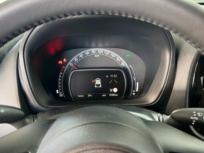 Toyota Aygo X usata a Roma (17)