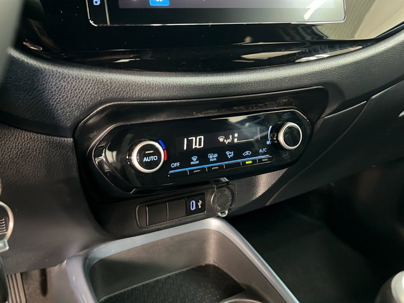 Toyota Aygo X usata a Roma (19)