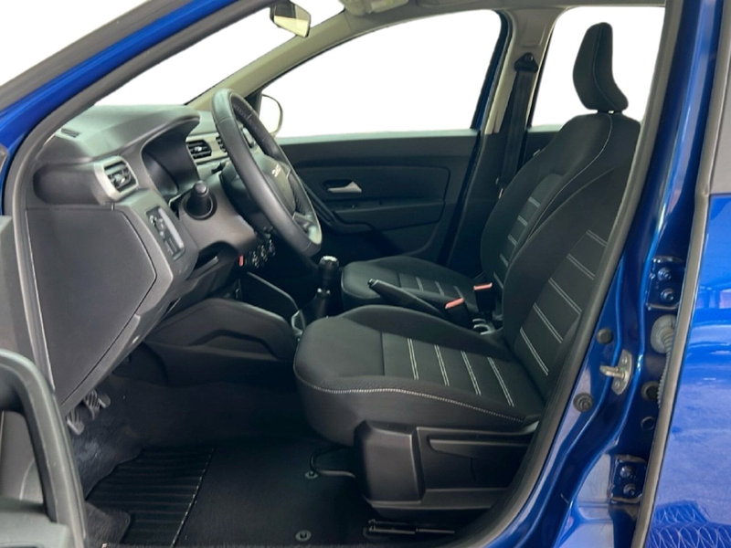 Dacia Duster usata a Roma (14)