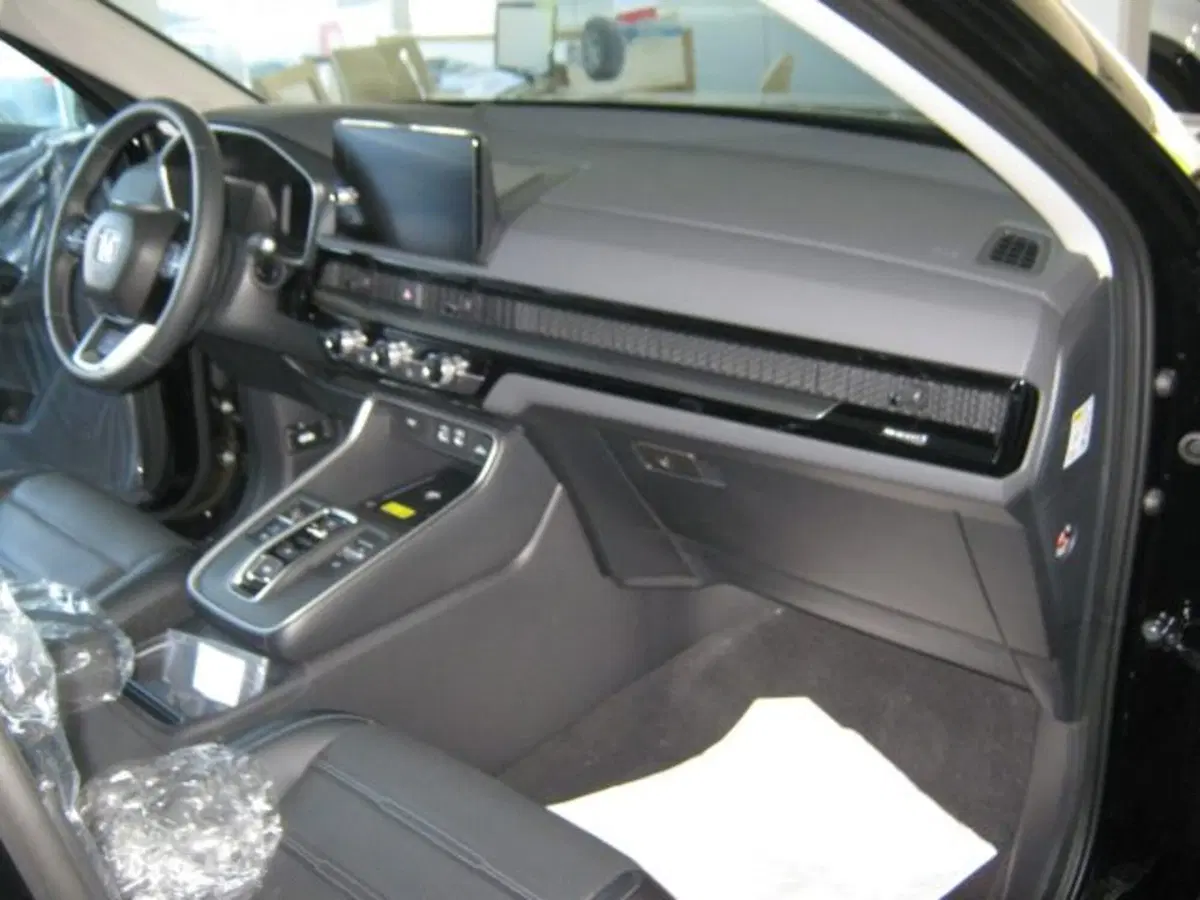 Honda CR-V nuova a Fermo (6)