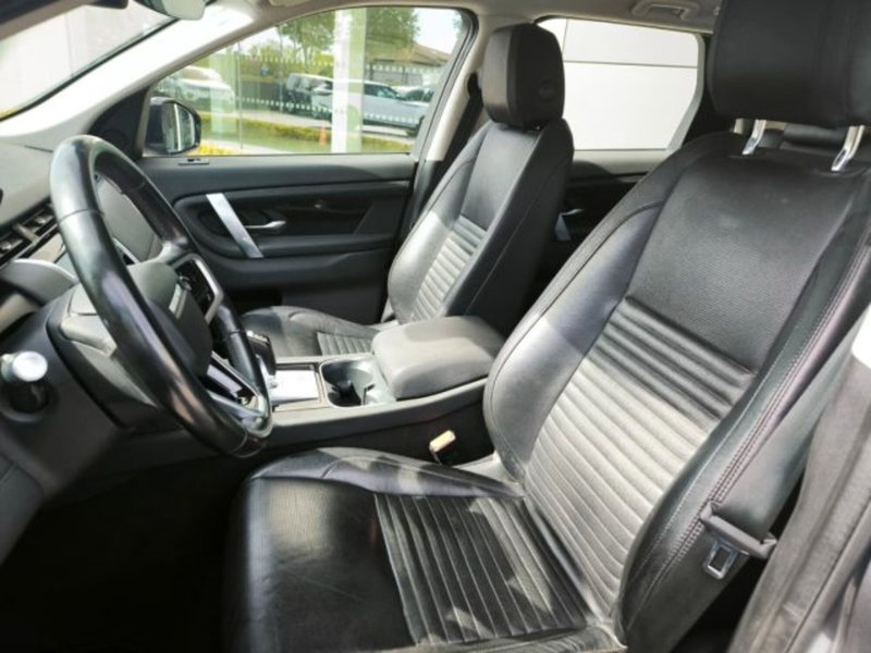 Land Rover Discovery Sport usata a Livorno (4)