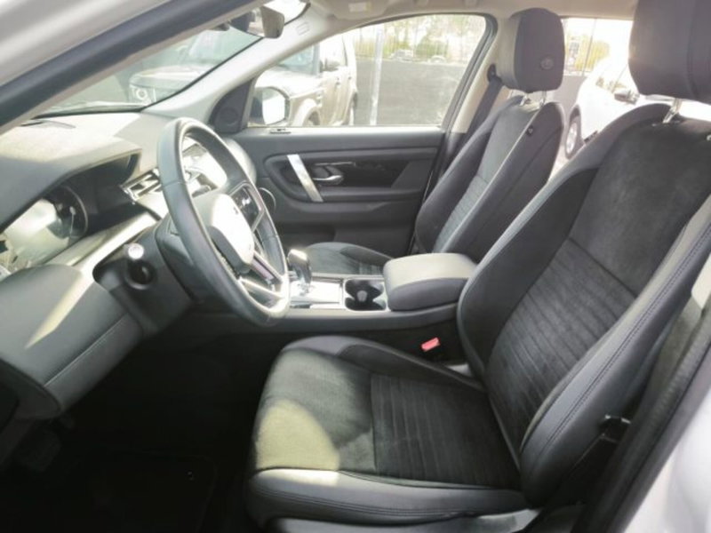 Land Rover Discovery Sport usata a Livorno (4)