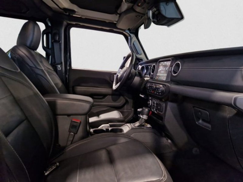 Jeep Gladiator usata a Livorno (12)