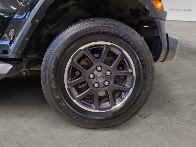 Jeep Gladiator usata a Livorno (9)