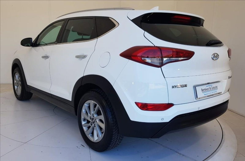 Hyundai Tucson usata a Lucca (4)