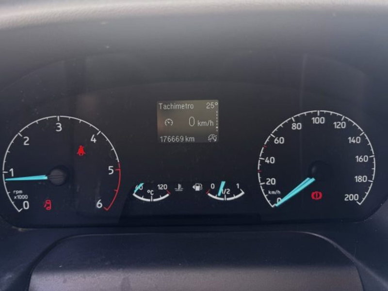 Ford Transit Custom Furgone usata a Brescia (8)