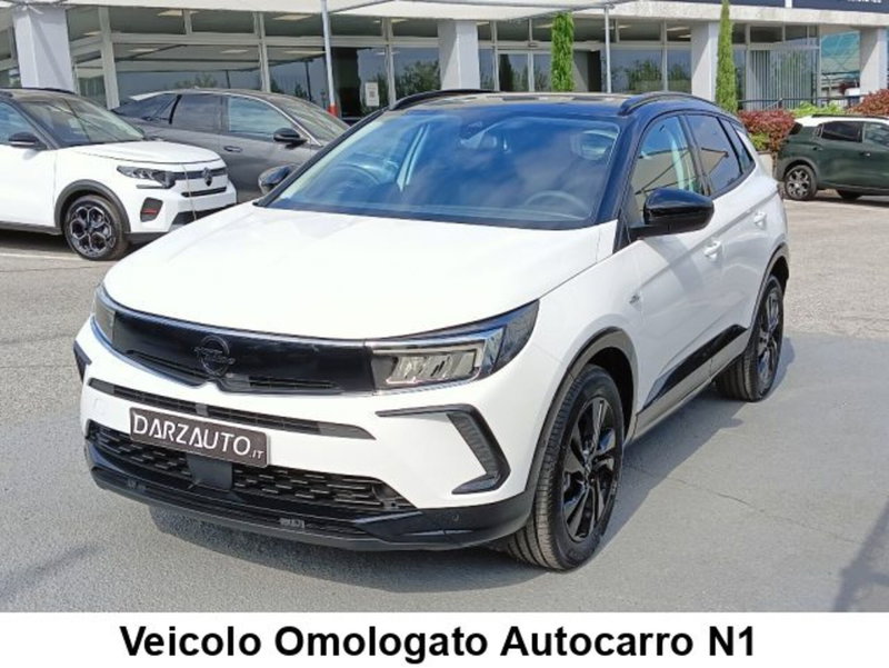 Opel Grandland nuova a Brescia