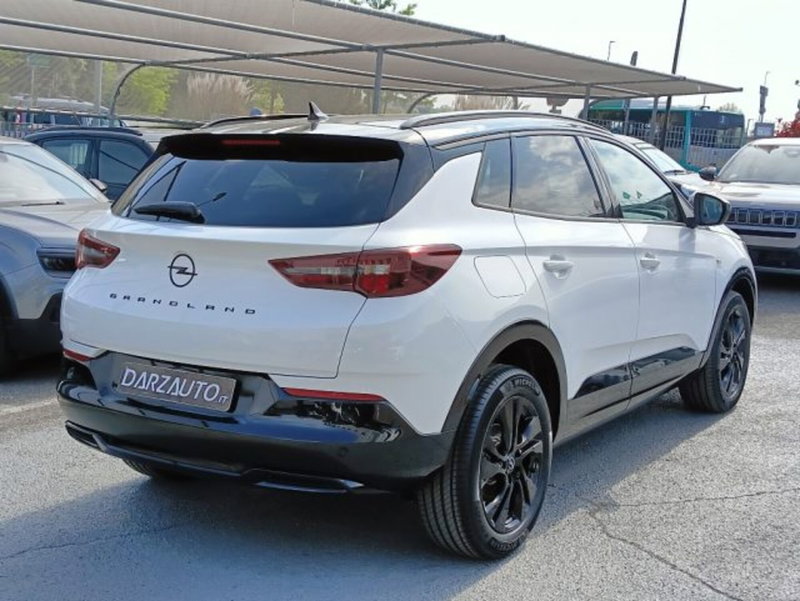 Opel Grandland nuova a Brescia (5)