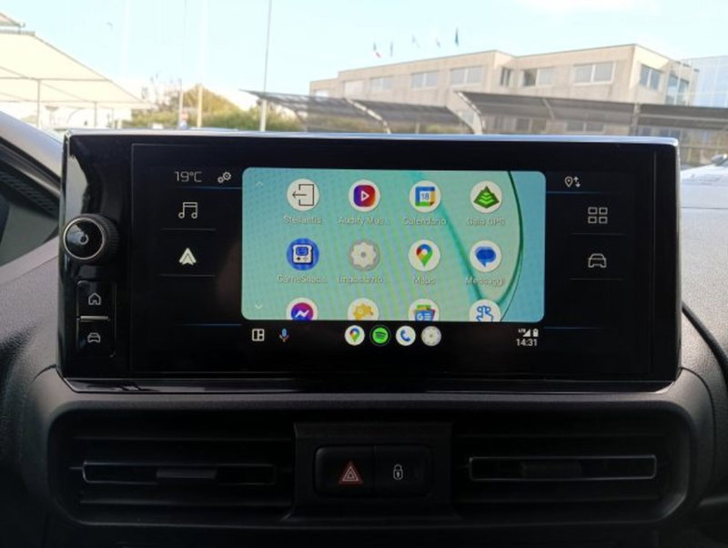 Peugeot Partner Furgone nuova a Brescia (14)