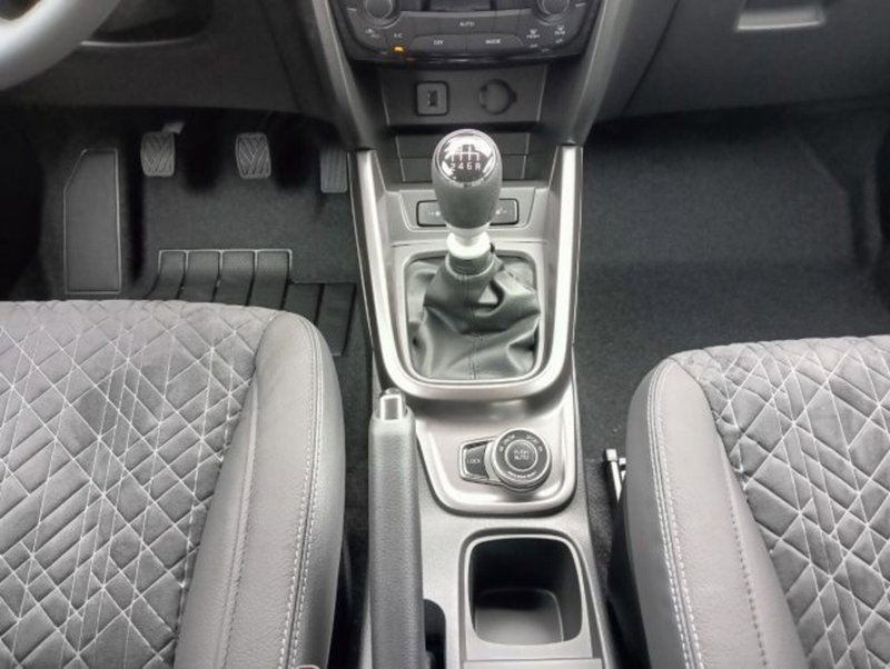 Suzuki Vitara nuova a Brescia (15)